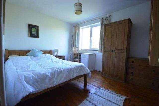  Image of 3 bedroom Detached house to rent in Fen Road Cambridge CB4 at Chesterton  Cambridge, CB4 1BS