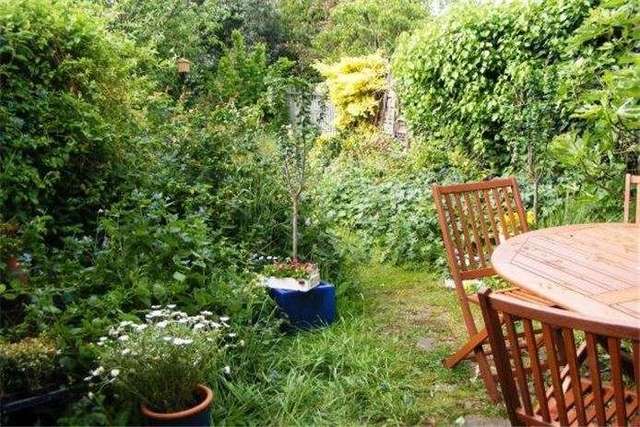  Image of 3 bedroom Detached house to rent in Fen Road Cambridge CB4 at Chesterton  Cambridge, CB4 1BS
