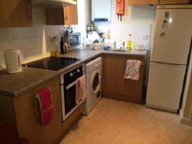  Image of 5 bedroom House Share to rent in Dawlish Road Selly Oak Birmingham B29 at Selly Oak West Midlands Selly Oak, B29 7AA
