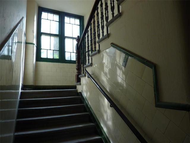  Image of 1 bedroom Flat to rent in Frankfort Street Shawlands Glasgow G41 at Southside Glasgow Glasgow, G41 3XF