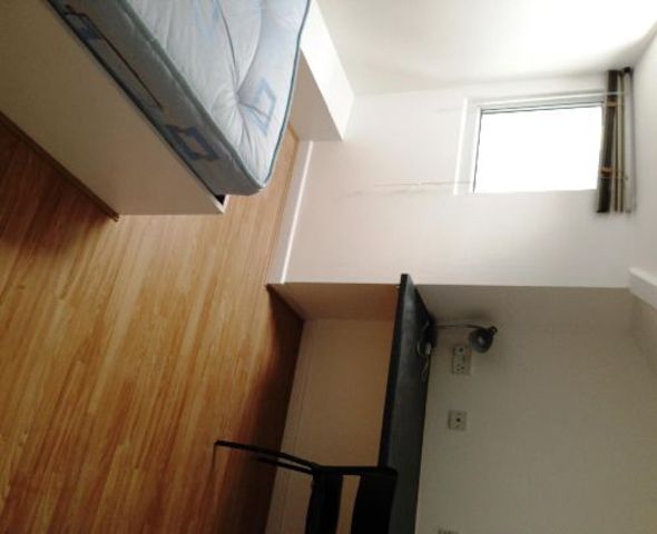  Image of 6 bedroom House Share to rent in Frederick Grove Lenton Nottingham NG7 at NG7 1SG  Lenton, NG7 1SG