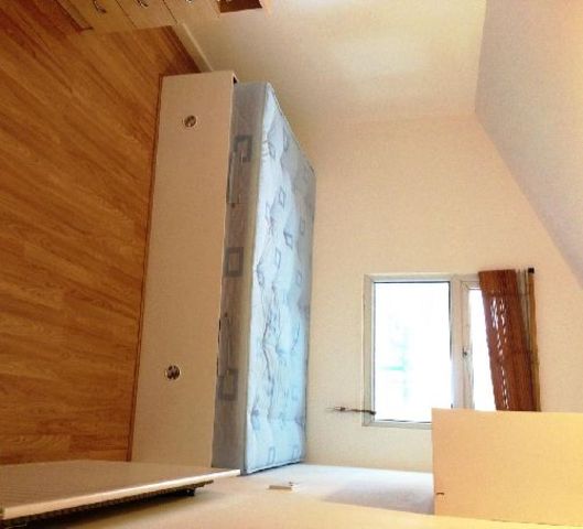  Image of 6 bedroom House Share to rent in Frederick Grove Lenton Nottingham NG7 at NG7 1SG  Lenton, NG7 1SG