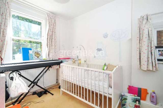  Image of 2 bedroom Flat to rent in Frognal London NW3 at Hampstead London Swiss Cottage, NW3 6AG