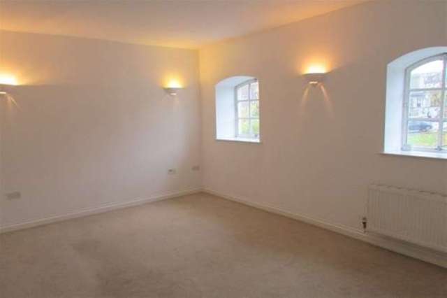  Image of 2 bedroom Flat for sale in Gentle Street Frome BA11 at Frome, BA11 1JH