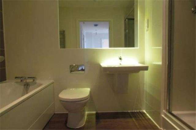  Image of 2 bedroom Detached house to rent in Glenalmond Avenue Cambridge CB2 at Cambridge  Trumpington, CB2 8DH