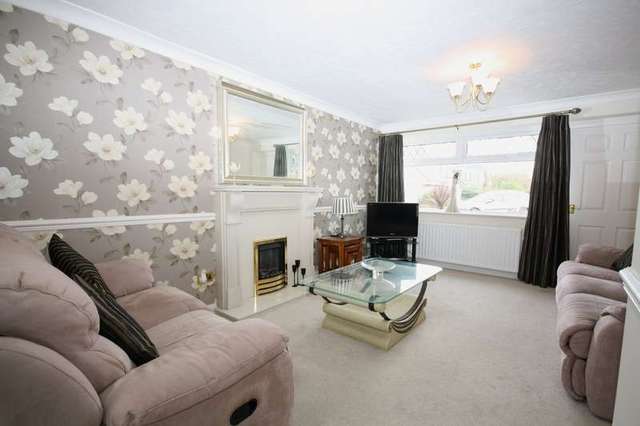  Image of 3 bedroom Detached house for sale in Glencoyne Drive Southport PR9 at Marshside Southport Banks, PR9 9TT