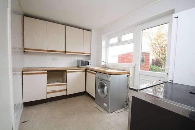  Image of 3 bedroom Detached house for sale in Glencoyne Drive Southport PR9 at Marshside Southport Banks, PR9 9TT