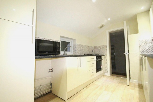  Image of 2 bedroom Flat to rent in Goldstone Street Hove BN3 at Hove, BN3 3RJ
