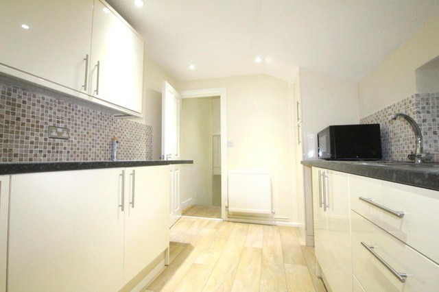  Image of 2 bedroom Flat to rent in Goldstone Street Hove BN3 at Hove, BN3 3RJ