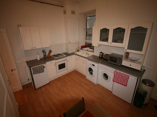  Image of 1 bedroom Flat to rent in Great Western Place Aberdeen AB10 at West End Aberdeen Aberdeen, AB10 6QN