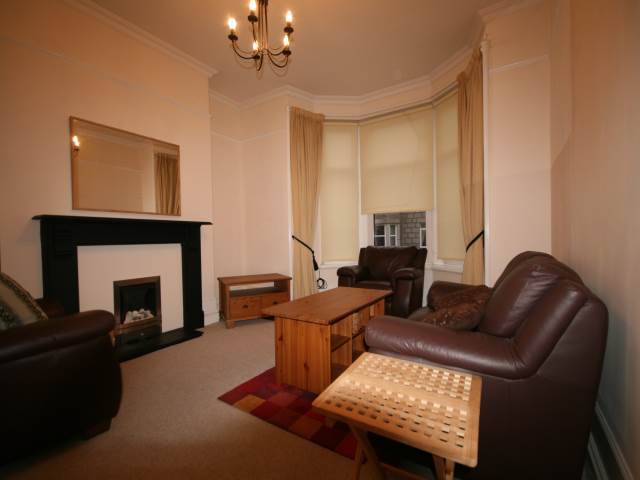  Image of 1 bedroom Flat to rent in Great Western Place Aberdeen AB10 at West End Aberdeen Aberdeen, AB10 6QN