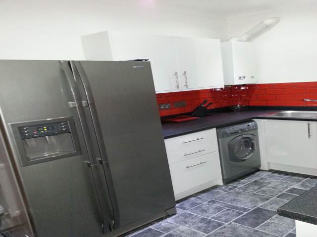  Image of 1 bedroom Flat to rent in Great Western Road Aberdeen AB10 at West End Aberdeen Aberdeen, AB10 6PY