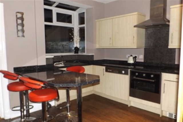  Image of 2 bedroom Terraced house to rent in Greenbank Avenue Preston PR1 at Preston, PR1 7QB