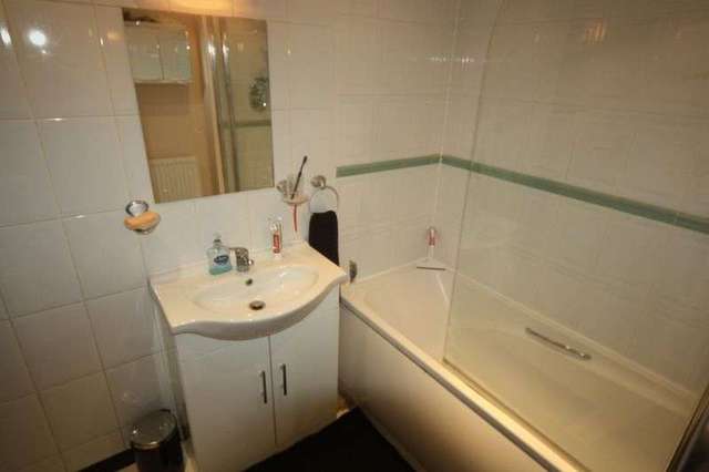  Image of 1 bedroom Flat for sale in Greenford Road Greenford UB6 at Greenford Road  Greenford, UB6 0AJ