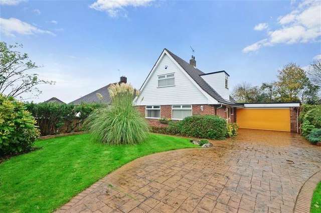  Image of 4 bedroom Bungalow for sale in Gresham Avenue Hartley Longfield DA3 at Hartley Longfield Longfield, DA3 7BT