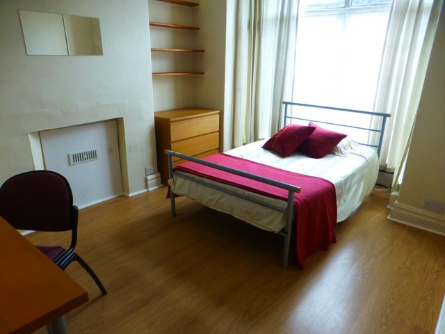  Image of 5 bedroom Terraced house to rent in Grimthorpe Terrace Headingley Leeds LS6 at Grimthorpe Terrace  HEADINGLEY, LS6 3JS