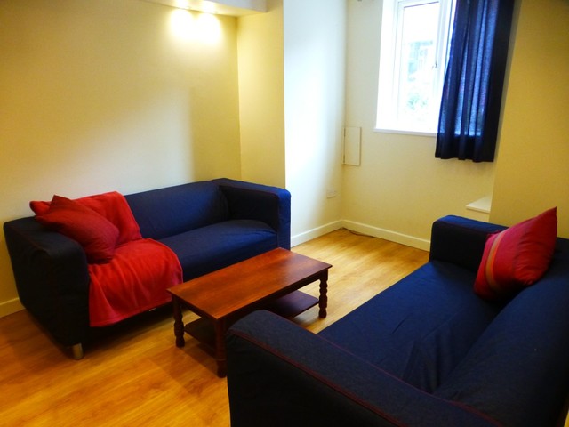  Image of 5 bedroom Terraced house to rent in Grimthorpe Terrace Headingley Leeds LS6 at Grimthorpe Terrace  HEADINGLEY, LS6 3JS