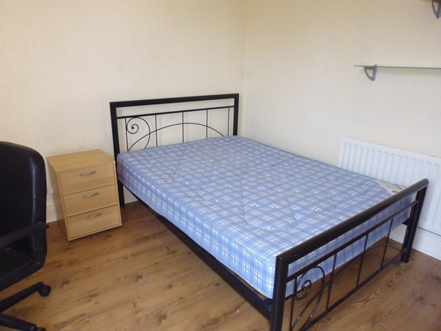  Image of 5 bedroom Terraced house to rent in Grimthorpe Terrace Headingley Leeds LS6 at Grimthorpe Terrace  HEADINGLEY, LS6 3JS