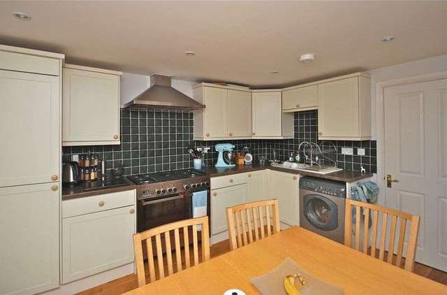  Image of 3 bedroom Detached house for sale in Hallett Road Castle Cary BA7 at Hallett Road  Castle Cary, BA7 7LG