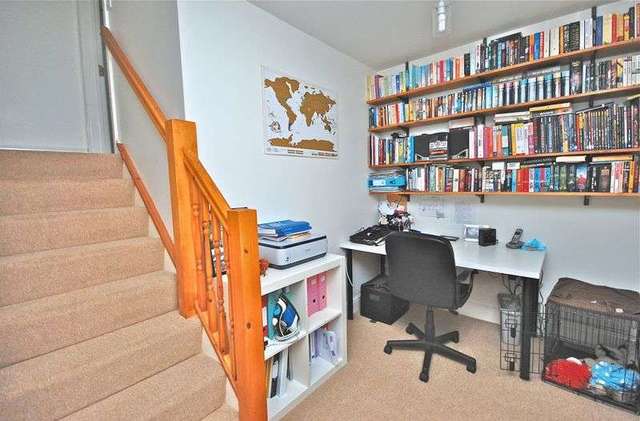  Image of 3 bedroom Detached house for sale in Hallett Road Castle Cary BA7 at Hallett Road  Castle Cary, BA7 7LG