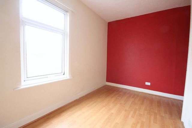  Image of 2 bedroom Terraced house to rent in Hamsterley Street Darlington DL3 at Hamsterley Street  Darlington, DL3 6QE