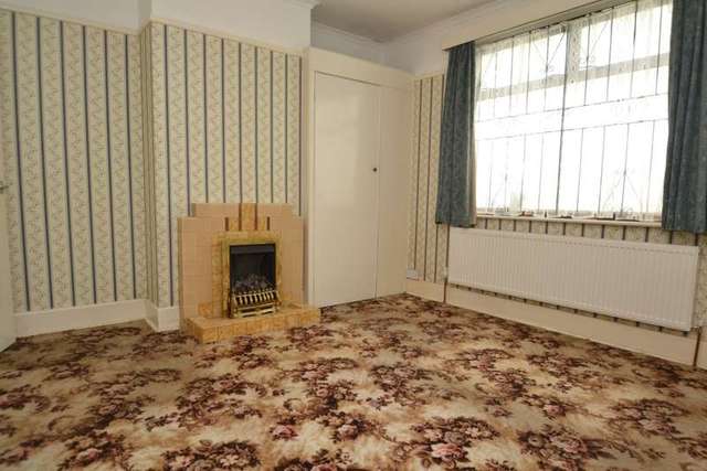  Image of 2 bedroom Detached house for sale in Blandford Road Hamworthy Poole BH15 at Hamworthy Poole, BH15 4JJ