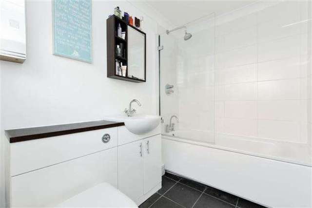 Image of 1 bedroom Apartment to rent in Hallam Street London W1W at Fitzrovia W1W 6JJ Fitzrovia, W1W 6JJ