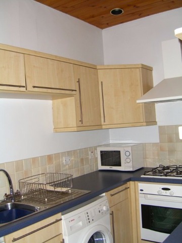  Image of 2 bedroom Flat to rent in Harrison Gardens Edinburgh EH11 at Shandon Edinburgh Edinburgh, EH11 1SD