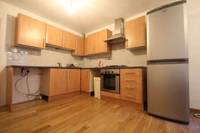  Image of 1 bedroom Apartment to rent in Hatton Wall London EC1N at Hatton Wall  London, EC1N 8JJ