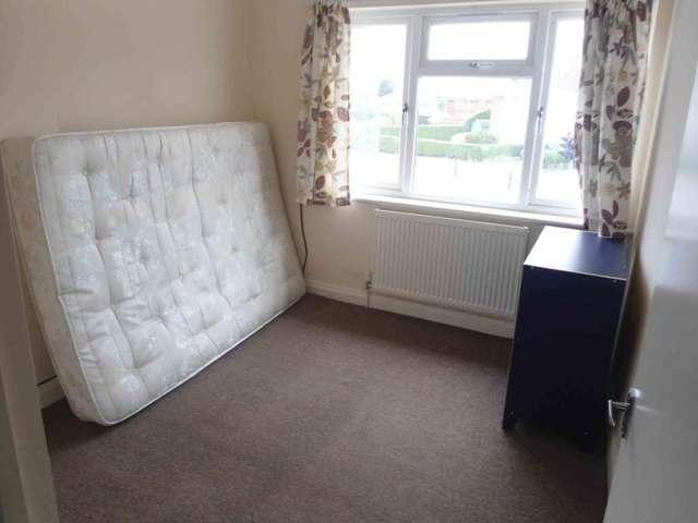  Image of 2 bedroom Flat to rent in Hawthorn Road Kingstanding Birmingham B44 at Hawthorne Road Kingstanding Birmingham, B44 8PX