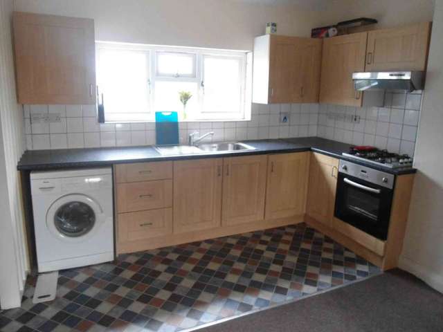  Image of 2 bedroom Flat to rent in Hawthorn Road Kingstanding Birmingham B44 at Hawthorne Road Kingstanding Birmingham, B44 8PX