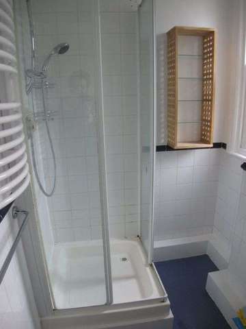  Image of 3 bedroom Flat to rent in Hayfield Passage London E1 at Stepney Green London Stepney Green, E1 3LQ
