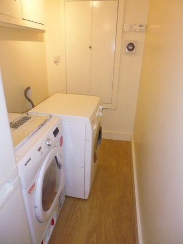  Image of 6 bedroom Terraced house to rent in Headingley Mount Headingley Leeds LS6 at Headingley Mount  HEADINGLEY, LS6 3EL