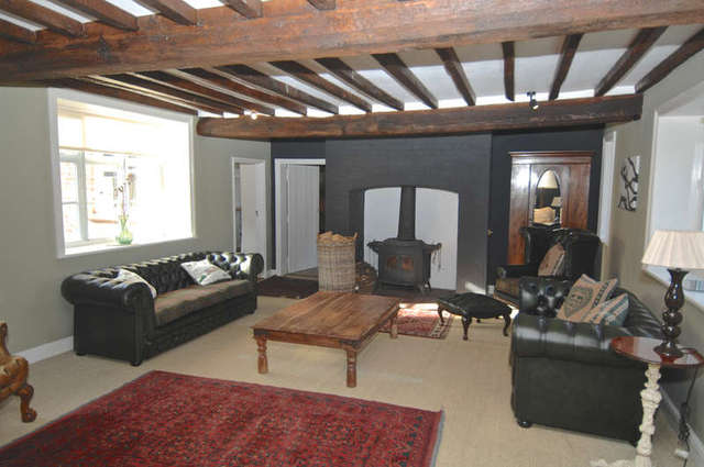  Image of 3 bedroom Semi-Detached house to rent in Church Road Hedenham Bungay NR35 at Church Street Hedenham Bungay, NR35 2LF