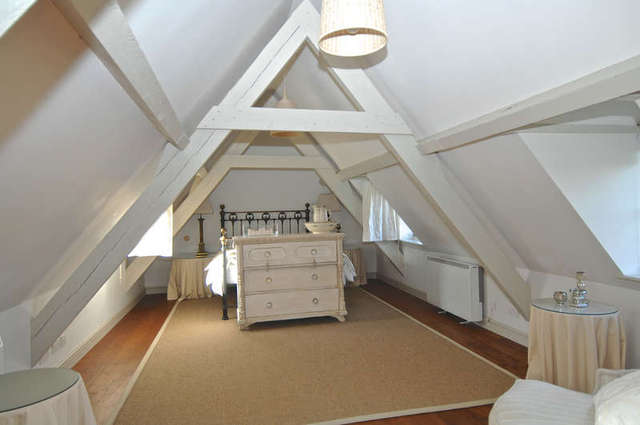  Image of 3 bedroom Semi-Detached house to rent in Church Road Hedenham Bungay NR35 at Church Street Hedenham Bungay, NR35 2LF