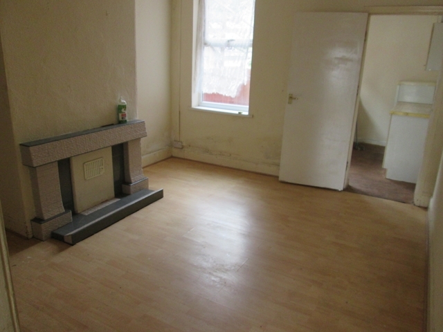  Image of 2 bedroom Terraced house to rent in Hellier Street Dudley DY2 at Hellier Street Dudley Birmingham, DY2 8RE