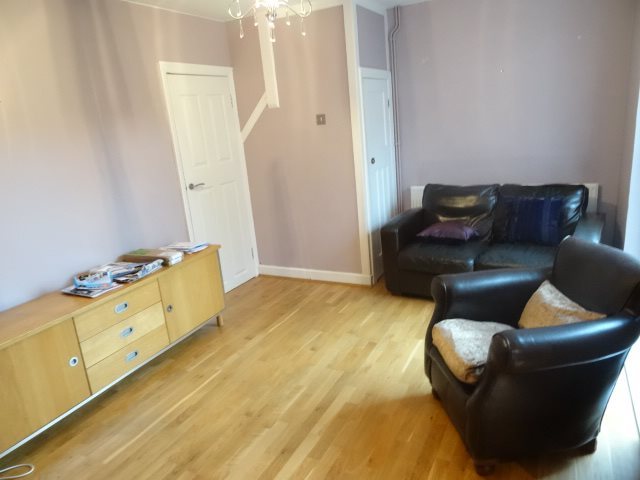  Image of 3 bedroom Detached house to rent in Henwick Avenue Worcester WR2 at St Johns Worcester St John