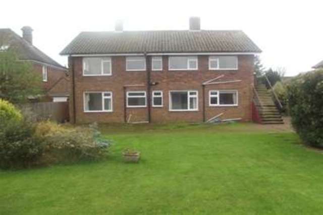  Image of 2 bedroom Maisonette to rent in High Road East Old Felixstowe Felixstowe IP11 at Felixstowe, IP11 9JS