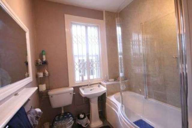  Image of 2 bedroom Detached house for sale in High Street Langley Slough SL3 at Langley  Slough, SL3 8HA