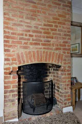  Image of 2 bedroom Detached house for sale in High Street Littlebourne Canterbury CT3 at Littlebourne  Canterbury, CT3 1ST