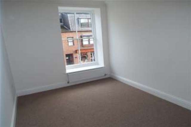  Image of 2 bedroom Flat to rent in High Street Mold CH7 at Mold, CH7 1BH