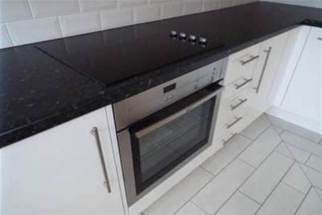  Image of 2 bedroom Flat to rent in High Street Mold CH7 at Mold, CH7 1BH