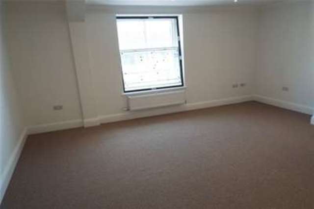  Image of 2 bedroom Flat to rent in High Street Mold CH7 at Mold, CH7 1BH