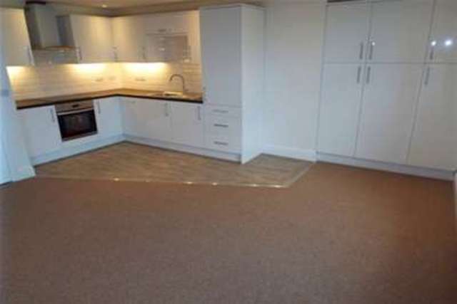  Image of 2 bedroom Flat to rent in High Street Mold CH7 at Mold, CH7 1BH