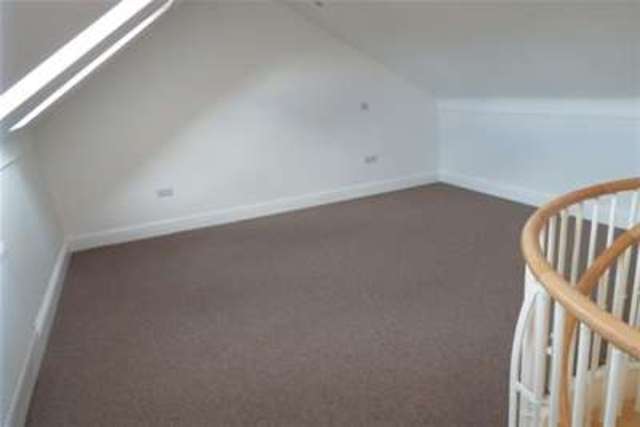  Image of 2 bedroom Flat to rent in High Street Mold CH7 at Mold, CH7 1BH