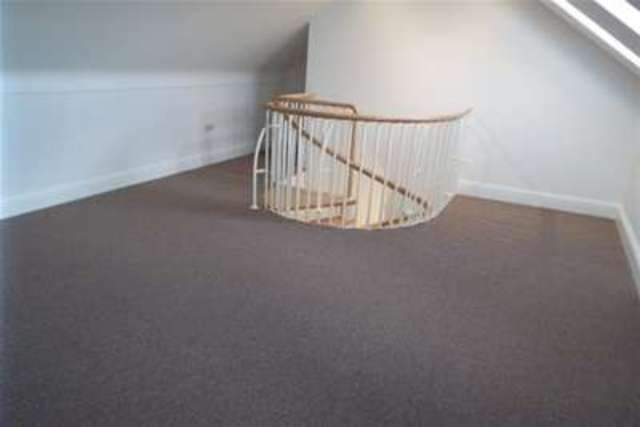  Image of 2 bedroom Flat to rent in High Street Mold CH7 at Mold, CH7 1BH