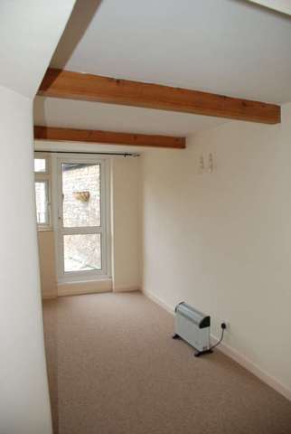  Image of 2 bedroom Cottage to rent in High Street Rode Frome BA11 at High Street Rode Frome, BA11 6PA