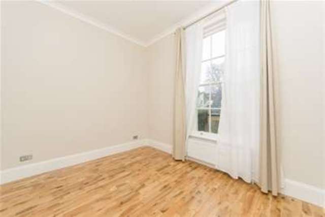  Image of 1 bedroom Property to rent in Holland Road London W14 at London, W14 8BA