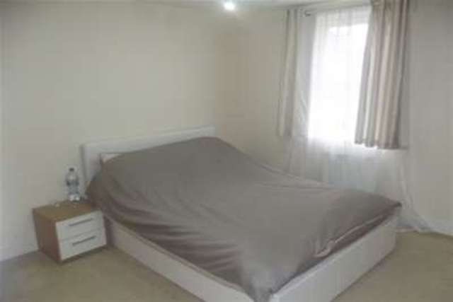  Image of 2 bedroom Flat to rent in Holman Court Ipswich IP2 at Ipswich, IP2 0ES