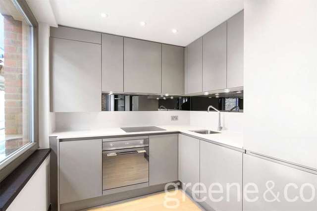  Image of 2 bedroom Flat to rent in Holmes Road London NW5 at Kentish Town London Gospel Oak, NW5 3AN